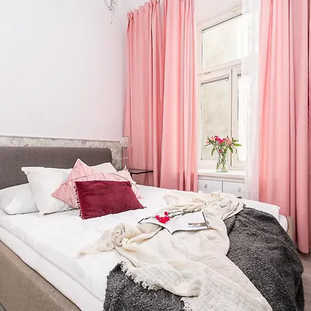 Shortstaypoland Vintage 21 Apartman