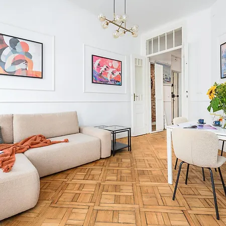 Shortstaypoland Vintage 21 Varšava